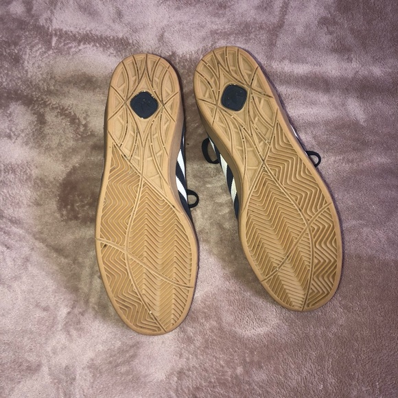 Adidas sneakers - Picture 2 of 3